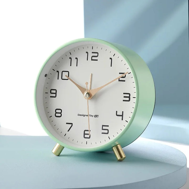Skorter | Modern Scandinavian Silent Table Clock
