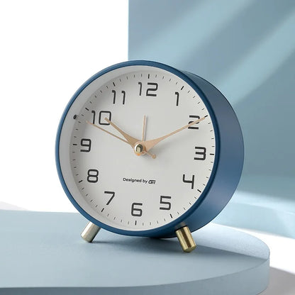 Skorter | Modern Scandinavian Silent Table Clock