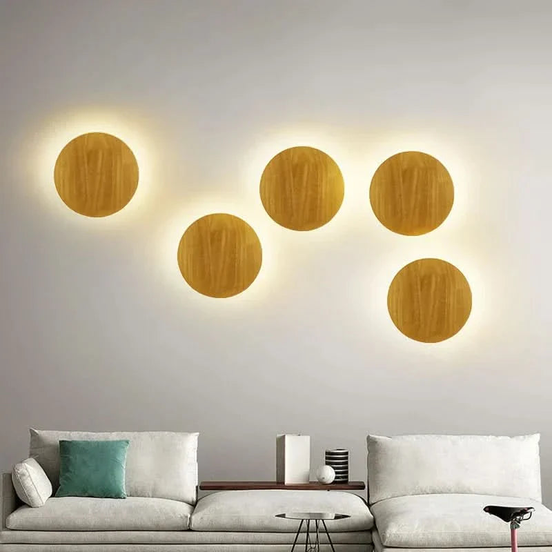 Skorter | LuxeRadiant Scandinavian Wooden Wall Lamp