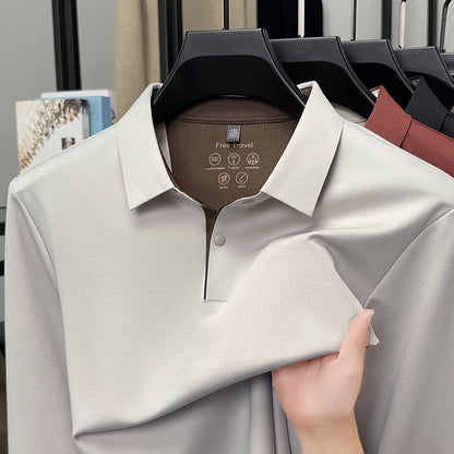 Andningsbar sportpolo för män med innovativ lättskött skorter