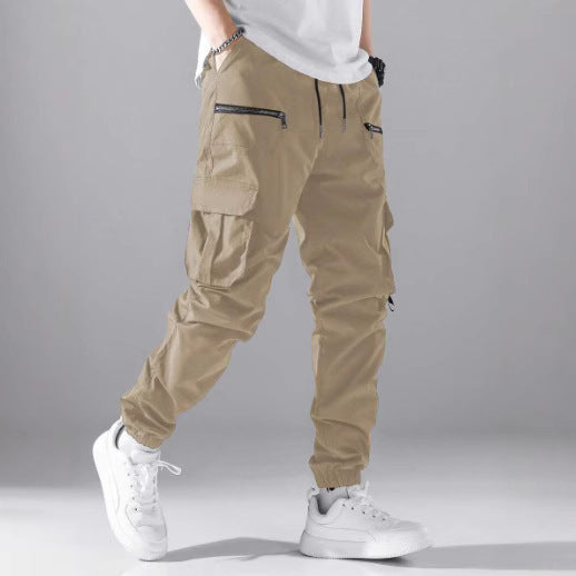 Men's cargo joggers with elastic waistband and practical zip pockets Skorter