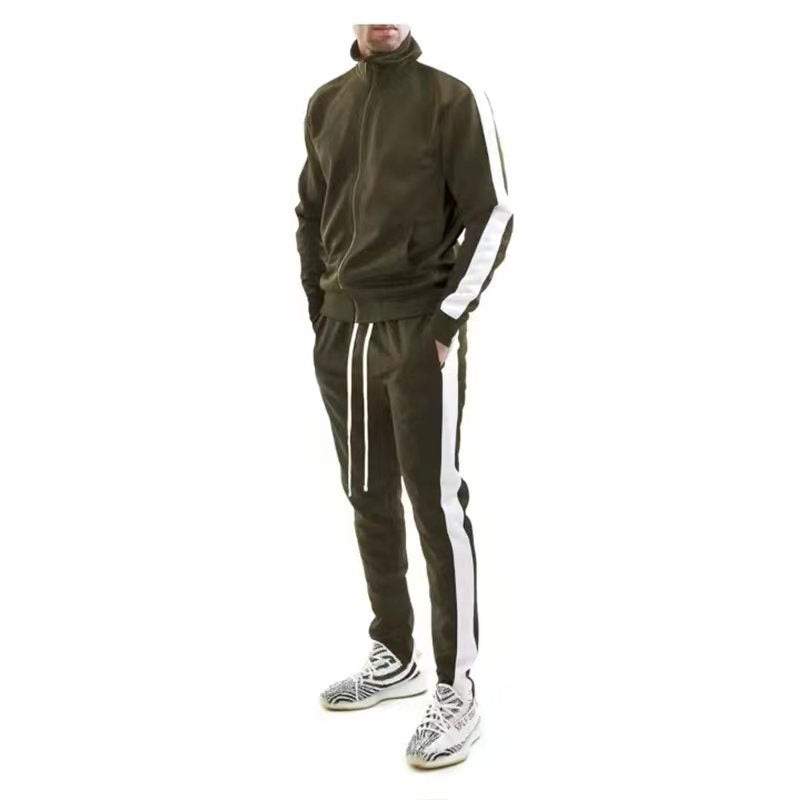 Men's sporty tracksuit with breathable properties and modern accents Skorter