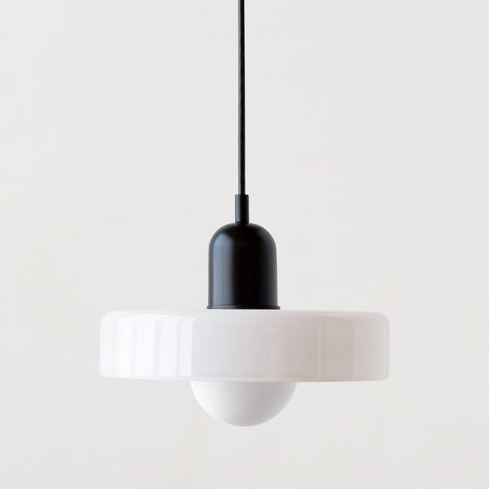 Skorter | Coloured Glass Pendant Light – Elegant Bauhaus-Style Hanging Lamp for Living Room & Dining Area