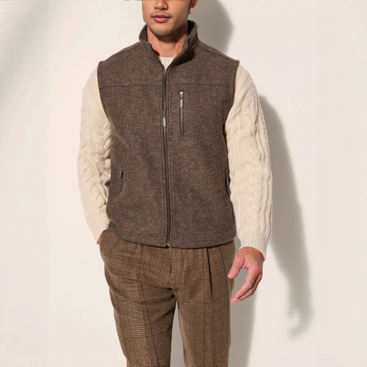 Men's warm vest made of high-quality pure wool with button closures Skorter