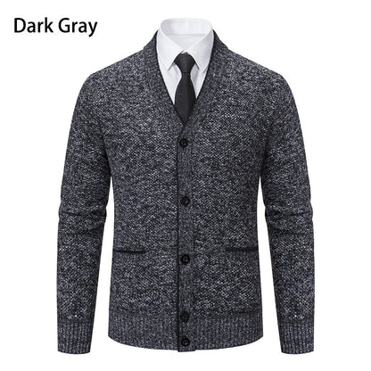 Men's cardigan with V-neck and elegant details Skorter