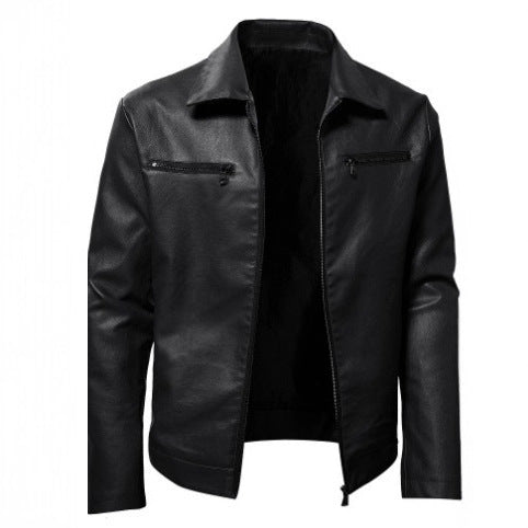 Herrbikerjacka i högkvalitativt läder med modern dragkedja. Skorter