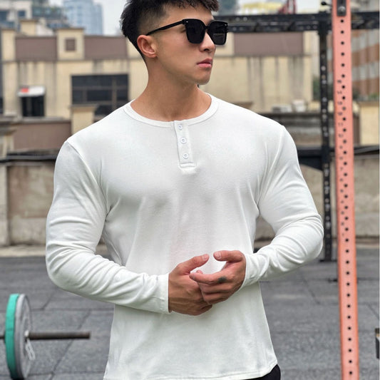 Men's stylish long-sleeve shirt with modern button closure Skorter