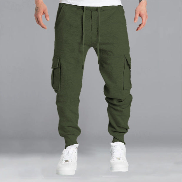 Men's stylish cargo pants with elastic waistband and practical side pockets Skorter