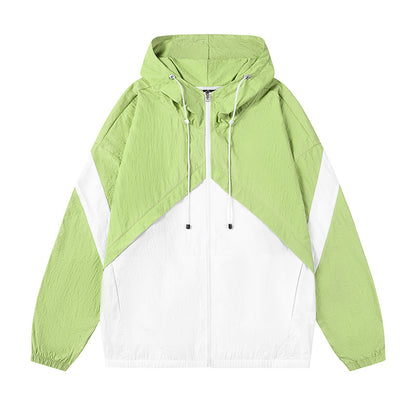 Men's sporty windbreaker with adjustable hood system and reflective details Skorter