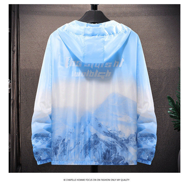 Men's wind and water-resistant lightweight jacket with adjustable hood and reflective details Skorter