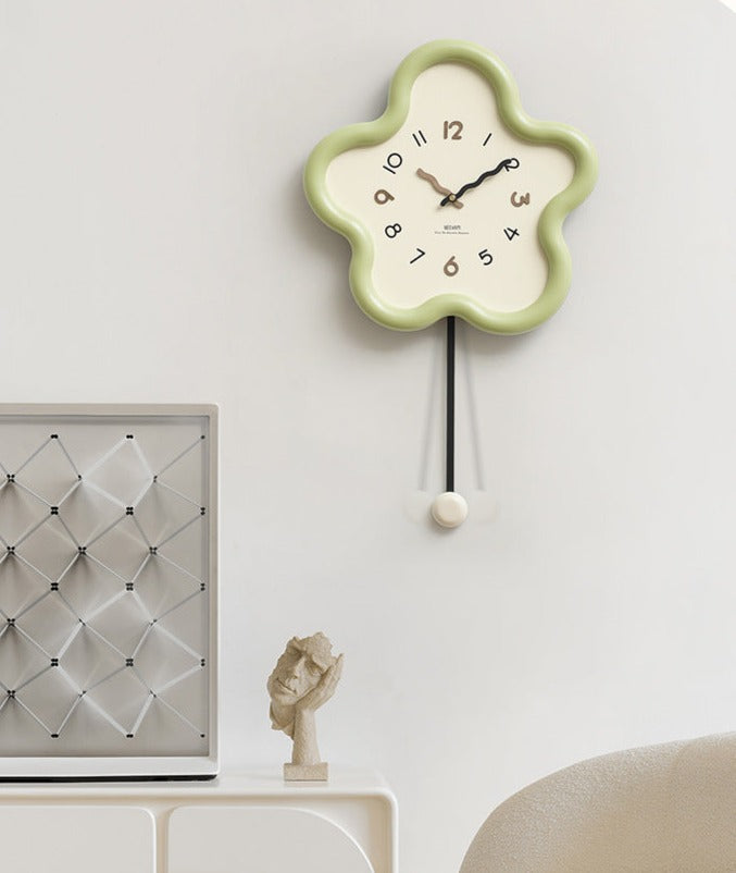 Skorter | Cute Pendulum Wall Clock Decoration