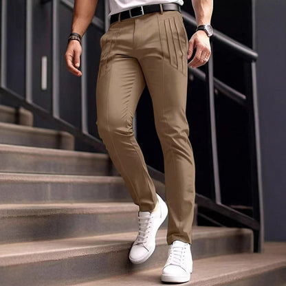 Men's stylish Slim-Fit suit trousers with pleated design Skorter