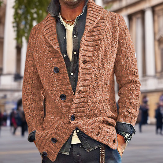 Herrkofta med modernt kabelmönster och knappdetaljer Skorter