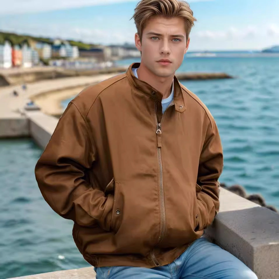 Men's versatile outdoor jacket with practical pockets and weather-resistant material Skorter