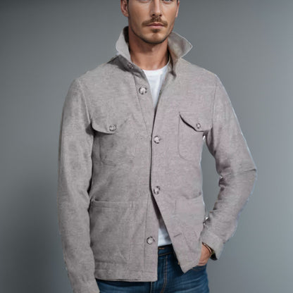 Men's timeless utility jacket with practical pockets and stand-up collar Skorter