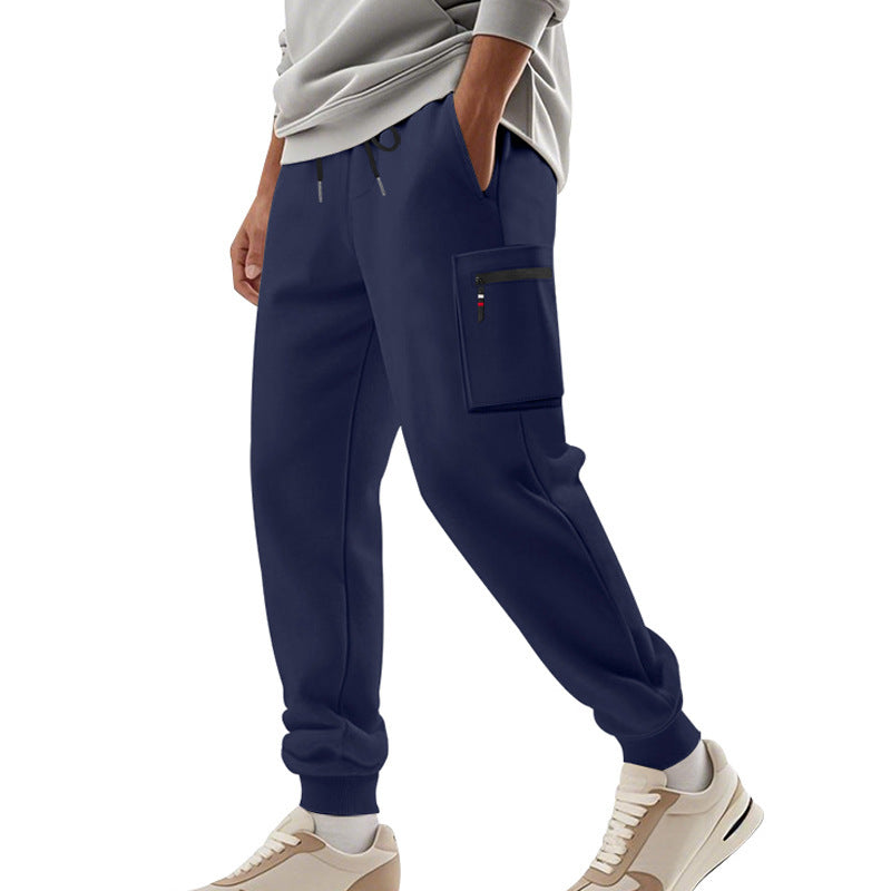 Men's sporty jogging trousers with practical side pockets and adjustable waistband Skorter