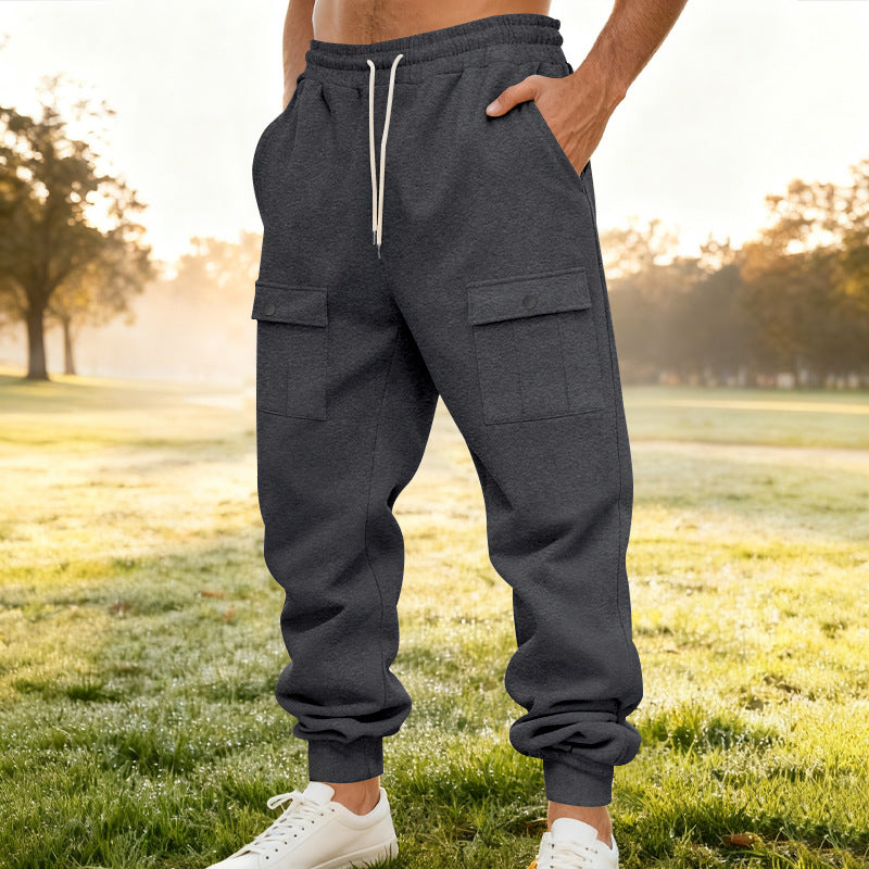Men's cargo joggers with elastic waistband and functional pockets Skorter