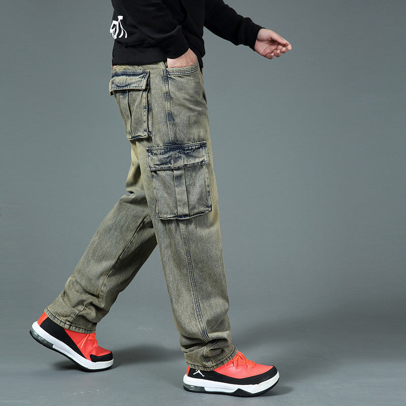 Men's cargo jeans with practical side and back pockets Skorter