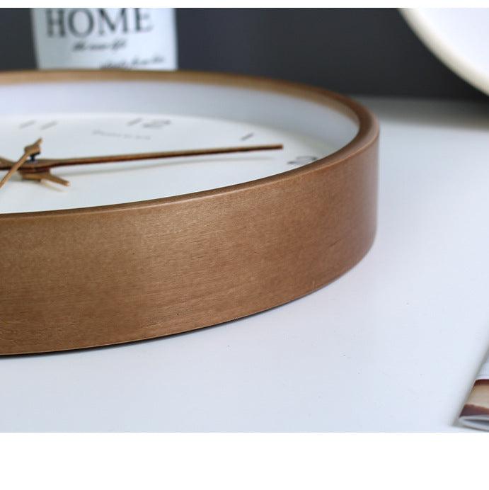 Skorter | Enkel analog väggklocka i massivt trä för hemmet – tidlös och elegant!