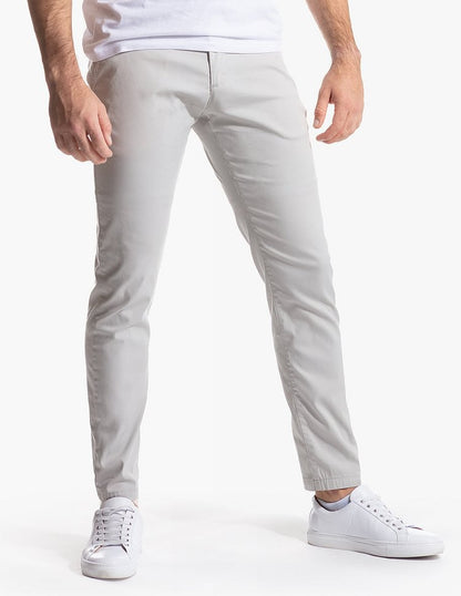 Men's Slim-Fit Chino Pants made of breathable material Skorter