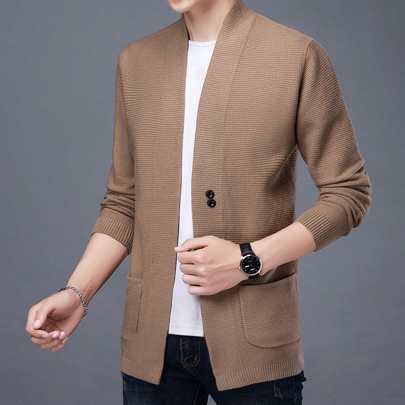 Herrkofta med avslappnad sjalkrage och påsydda fickor Skorter