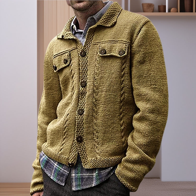 Herrkofta med kabelmönster och praktiska fickor Skorter