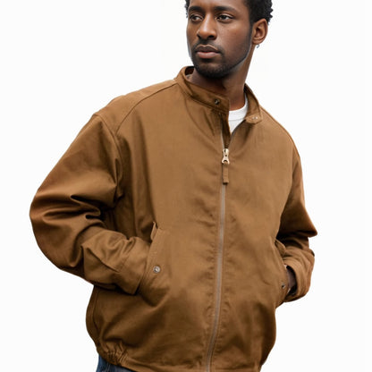Men's versatile outdoor jacket with practical pockets and weather-resistant material Skorter