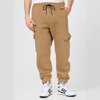 Herrbyxor med cargo-motiv, fickor och resår i midjan