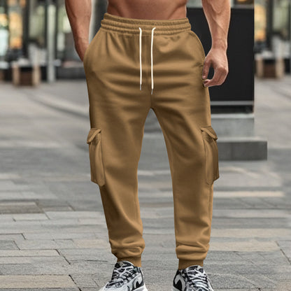 Men's cargo jogging pants with elastic waistband and practical pockets Skorter