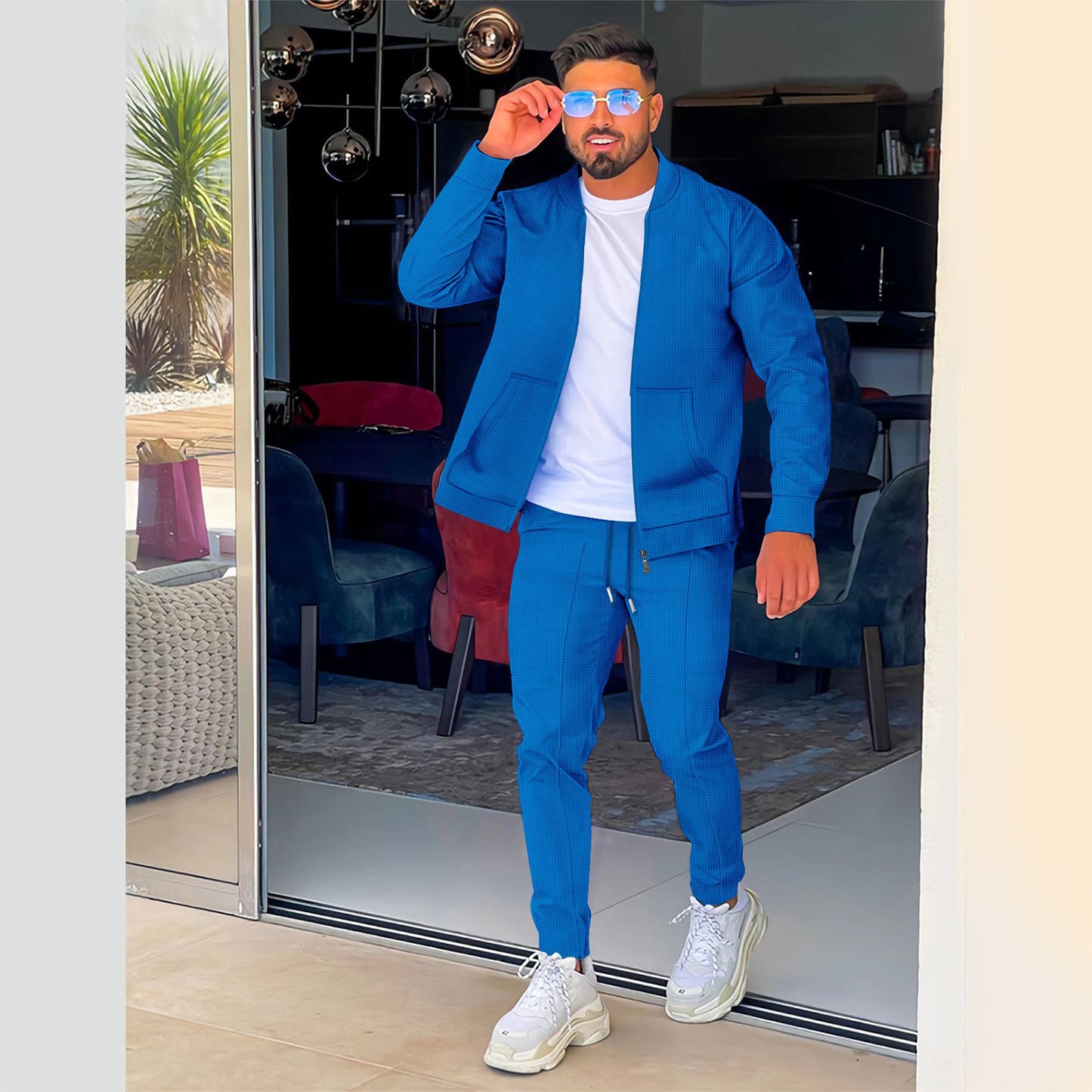 Men's sporty outfit with lightly textured design Skorter