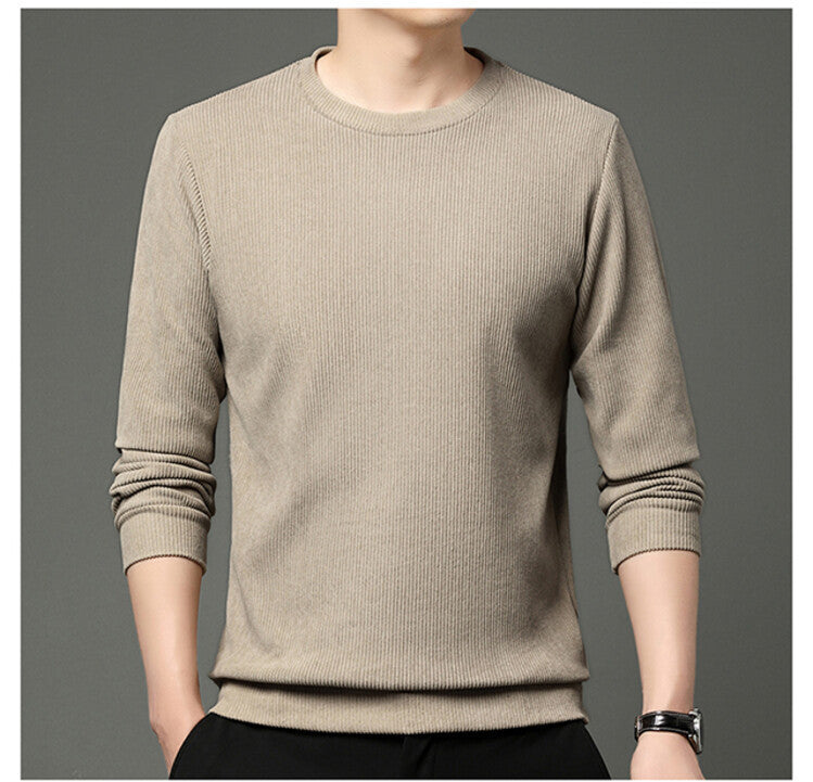 Herrtröja med fin struktur och rund halsringning, Skorter