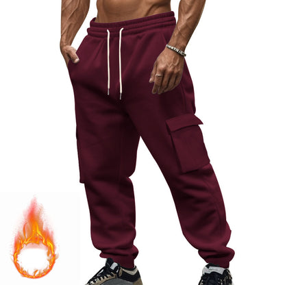 Men's cargo jogging pants with practical side pockets and adjustable drawstring Skorter