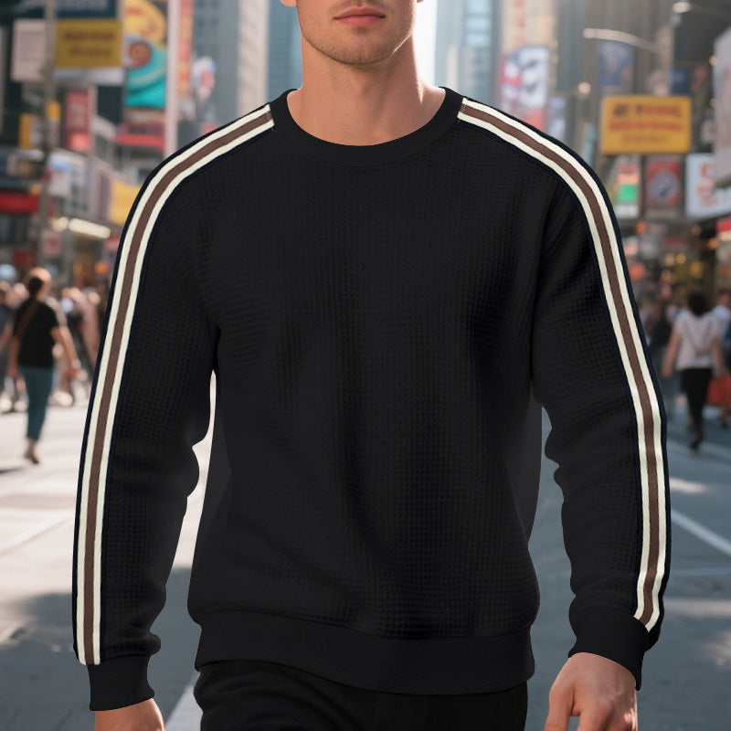 Men's sporty sweatshirt with textured surface and modern stripes Skorter