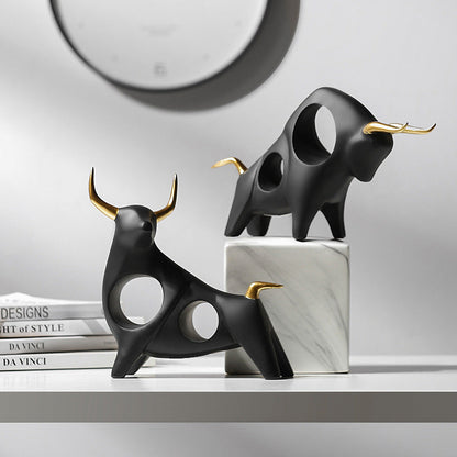 Skorter | Checkered Bull Figures Decor