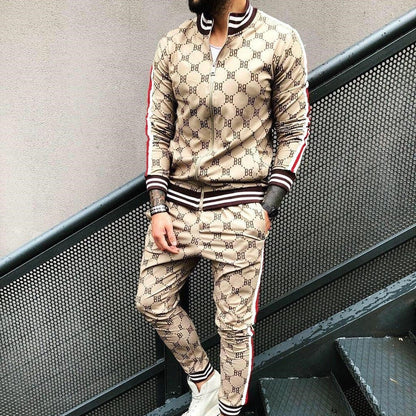 Men's sporty suit with fashionable lettering Skorter