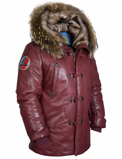 Men's winter parka with luxurious faux fur collar and warming lining Skorter
