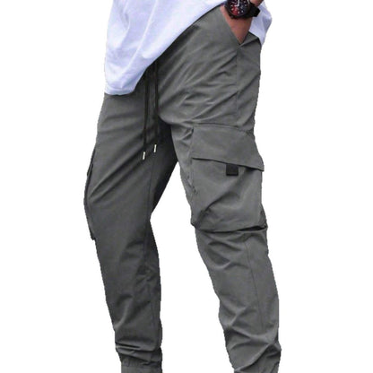 Men's cargo joggers with elastic waistband and practical side pockets Skorter