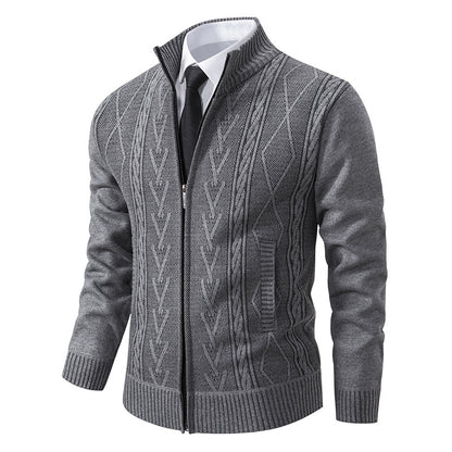 Men's cardigan with modern zipper and elegant cable structure Skorter