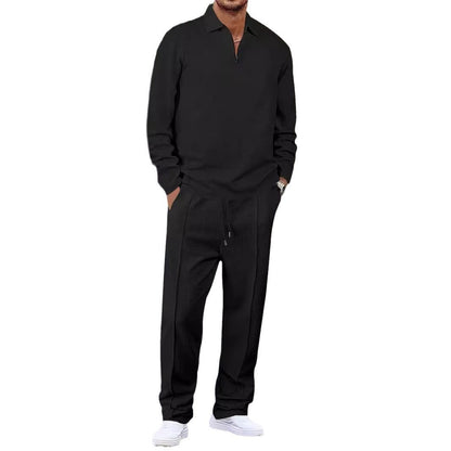 Men's sporty tracksuit with textured outer material and practical zip pockets Skorter