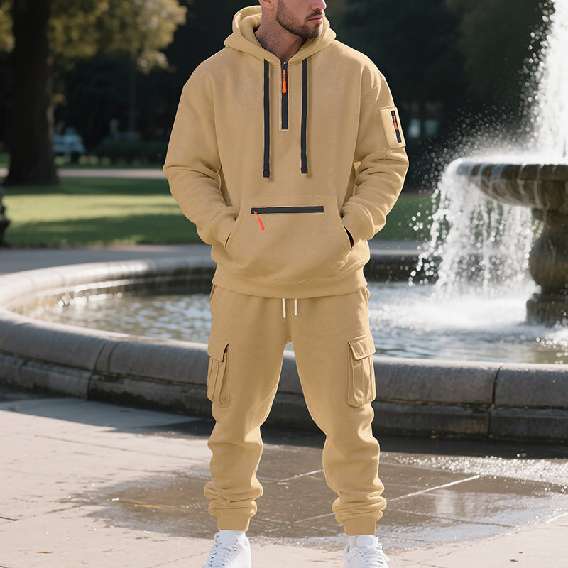 Men's sporty hoodie set with practical pockets and modern design Skorter
