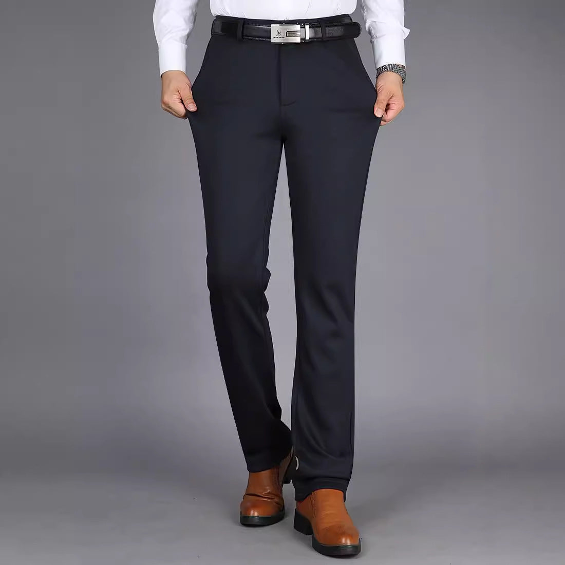 Herrbyxor med elegant tygmönster och praktiska fickor Skorter