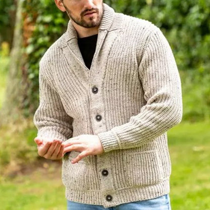 Men's cardigan with modern cut and practical pockets Skorter