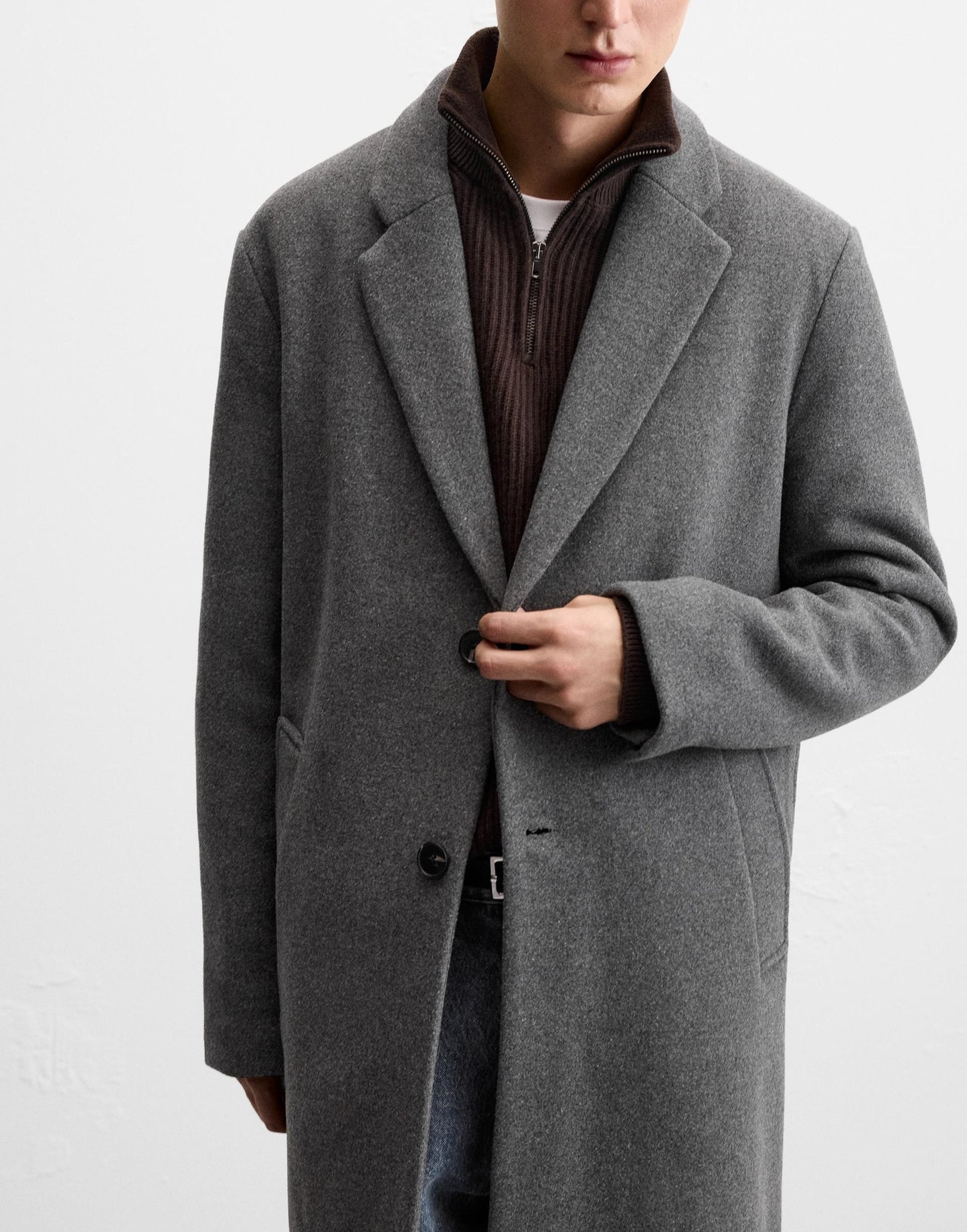 Men's elegant wool coat with classic cut and comfortable pockets Skorter