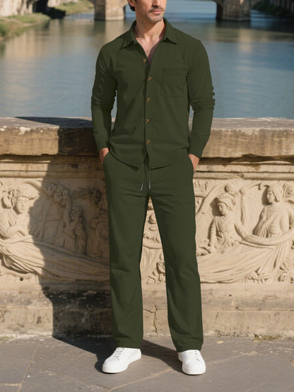 Men's stylish leisure suit set with comfortable cut and elegant button placket Skorter
