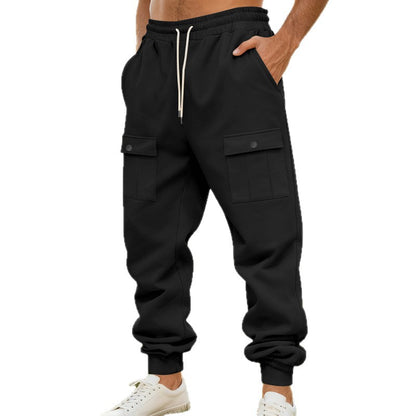 Men's cargo joggers with elastic waistband and functional pockets Skorter
