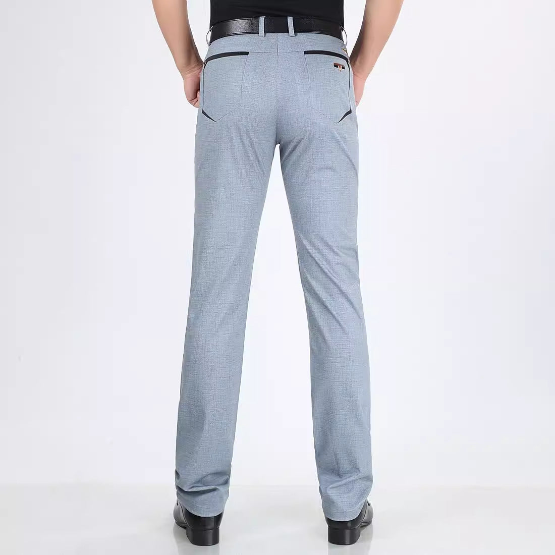 Herrbyxor med elegant tygmönster och praktiska fickor Skorter