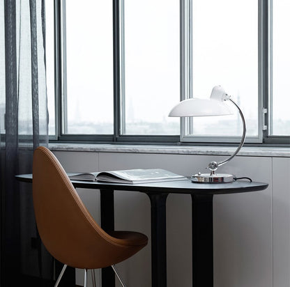 Skorter | Bauhaus KI Classic Table Lamp Replica
