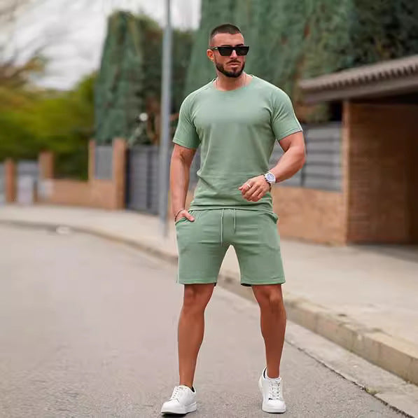 Men's sporty short-sleeve set with comfortable shorts Skorter