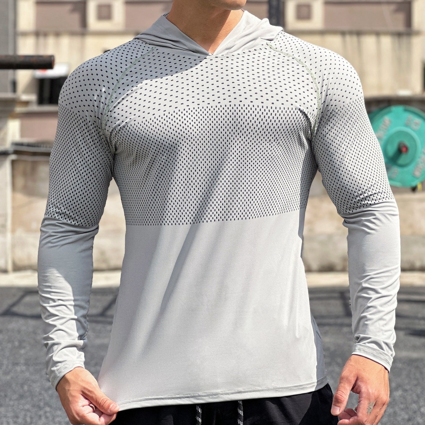 Men's Sporty Long Sleeve Shirt with Breathable Mesh Insert Skorter