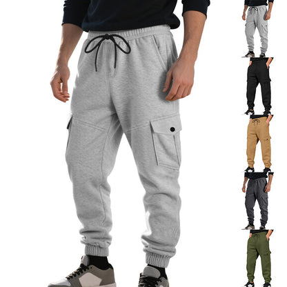 Men's cargo pants with elastic waistband and multiple pockets Skorter